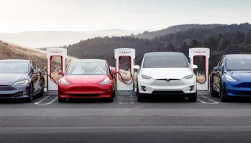 Photo of Tesla hero Supercharger charging
