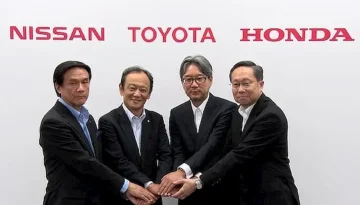 Photo of the leaders from Toyota, Honda, and Nissan